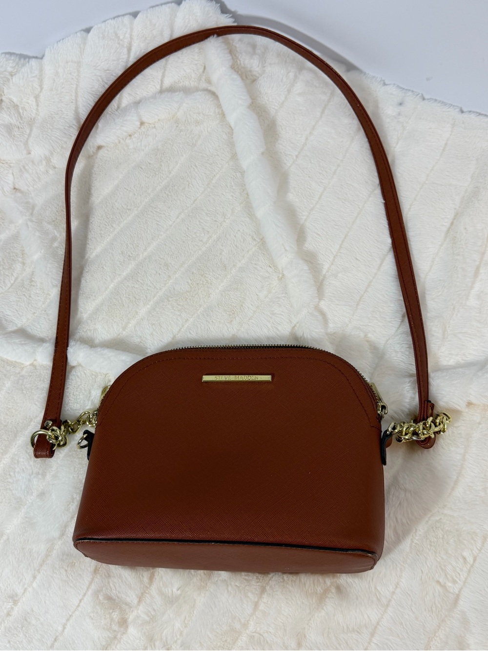 Steve Madden - brown purse with gold accents